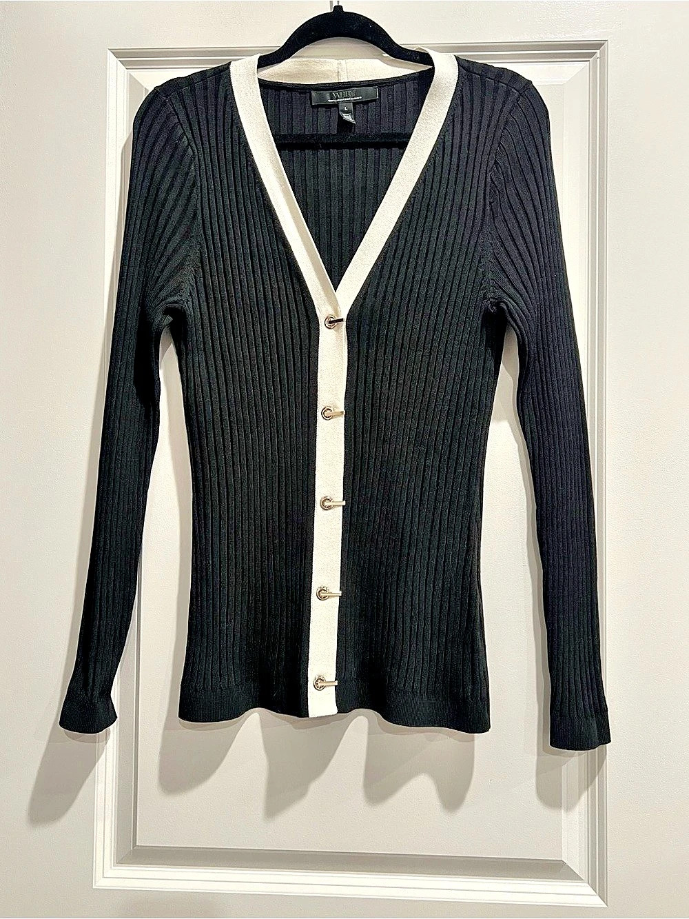 White House Black Market Ribbed Metal Toggle Cardigan Sweater Black & White